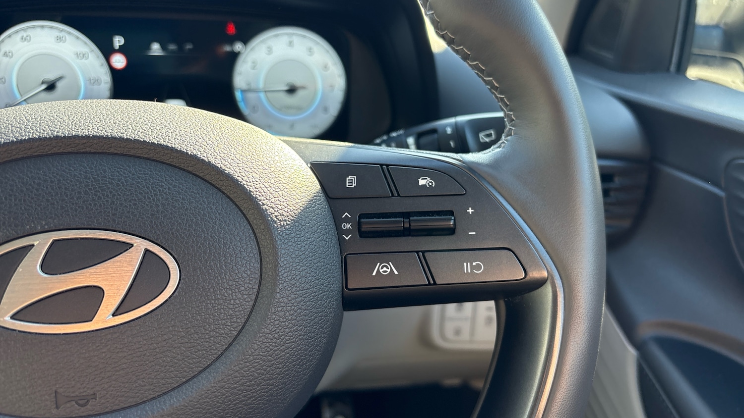 Used Hyundai BAYON 2024 for sale - 75985080: Photo 39