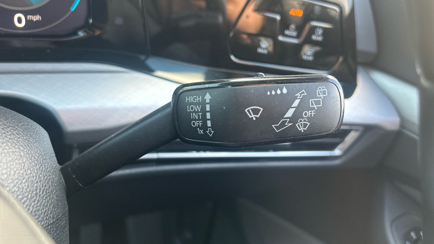 Used Volkswagen Golf 2024 for sale - 77901456: Photo 23