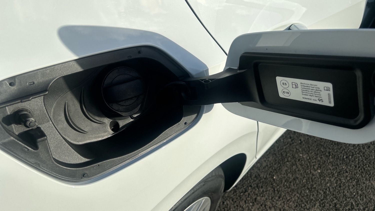 Used Volkswagen Golf 2024 for sale - 77901456: Photo 39