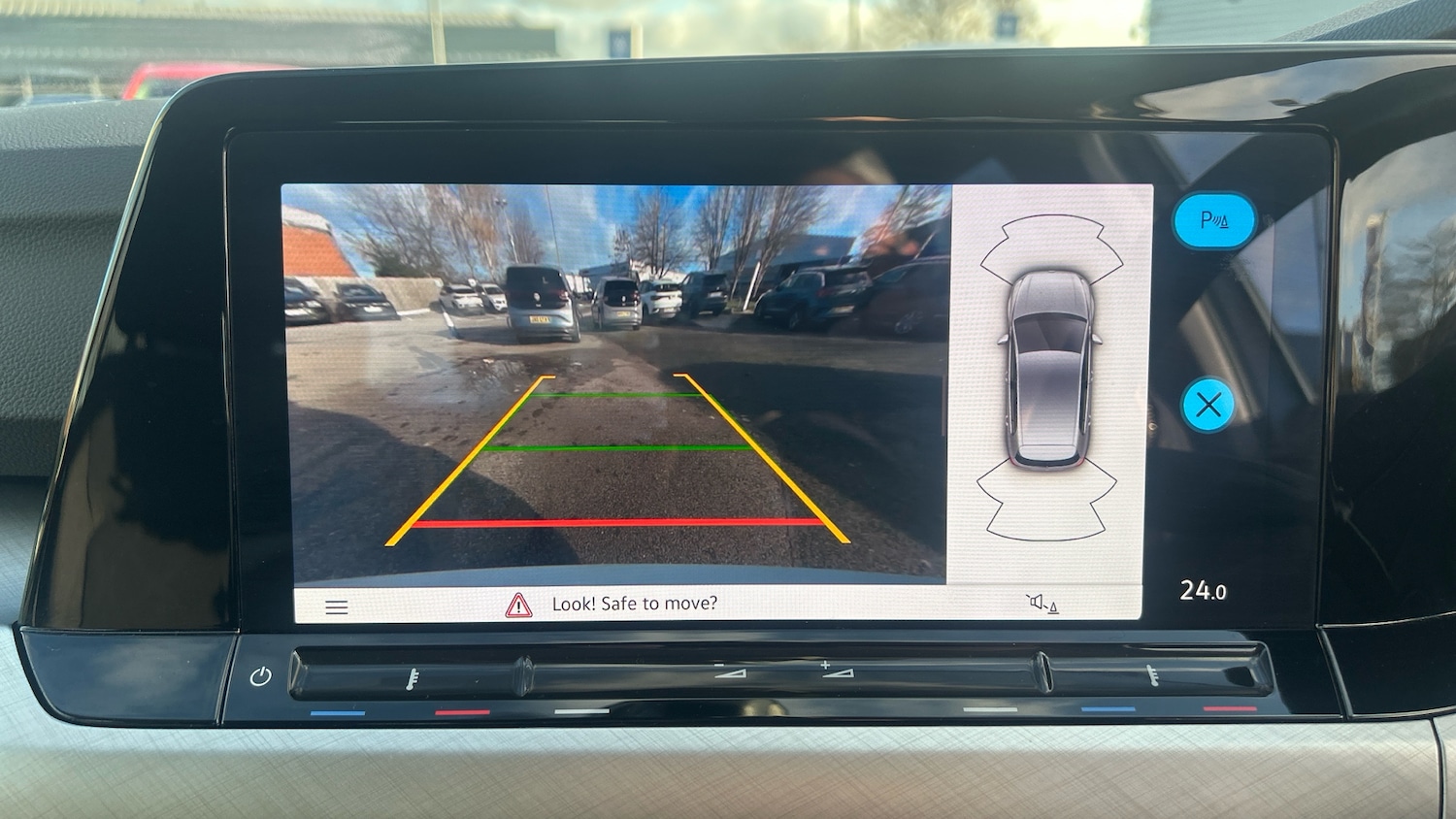 Used Volkswagen Golf 2024 for sale - 77901456: Photo 41