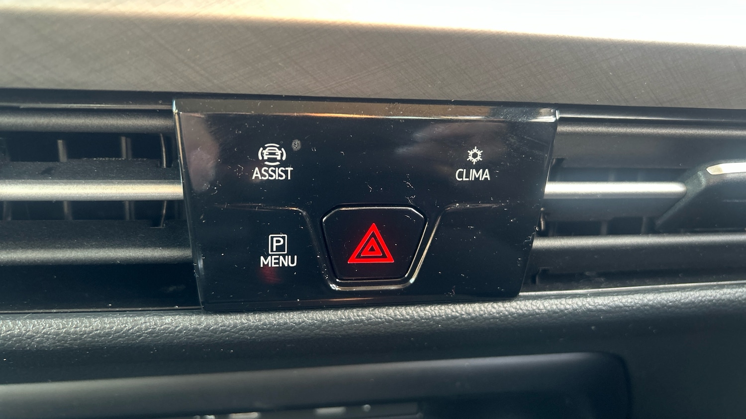 Used Volkswagen Golf 2024 for sale - 77901456: Photo 42