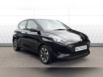 2025 (74) - 1.2 [79] Advance 5dr [Nav] Petrol Hatchback