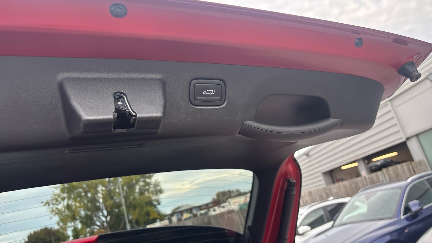 Used Hyundai KONA 2024 for sale - 76079648: Photo 28