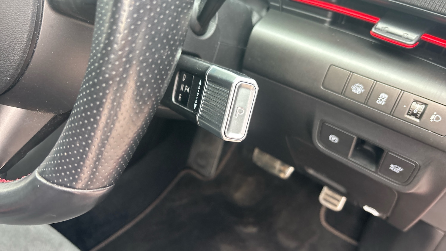 Used Hyundai KONA 2024 for sale - 76079648: Photo 35