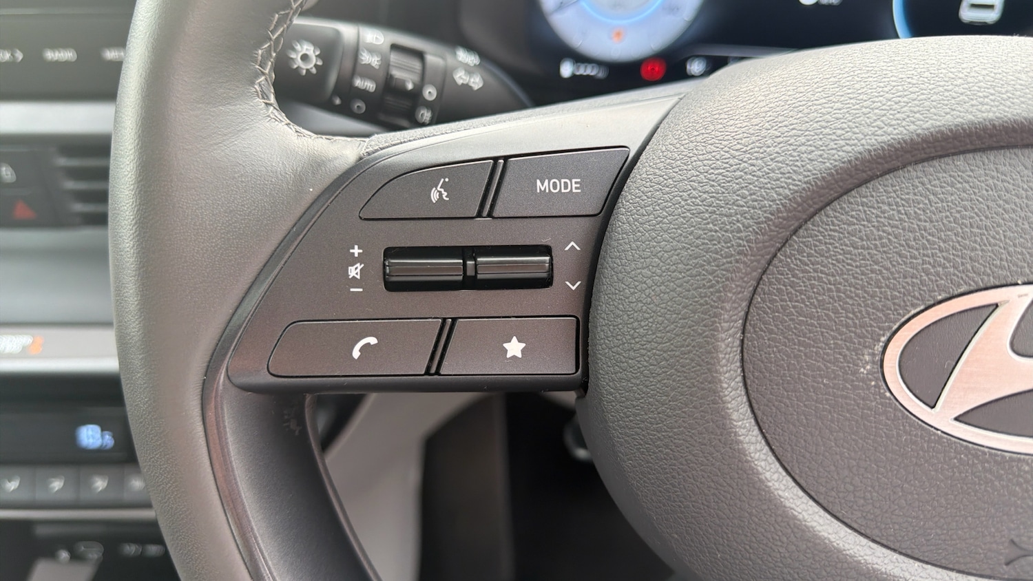 Used Hyundai BAYON 2024 for sale - 76078017: Photo 30