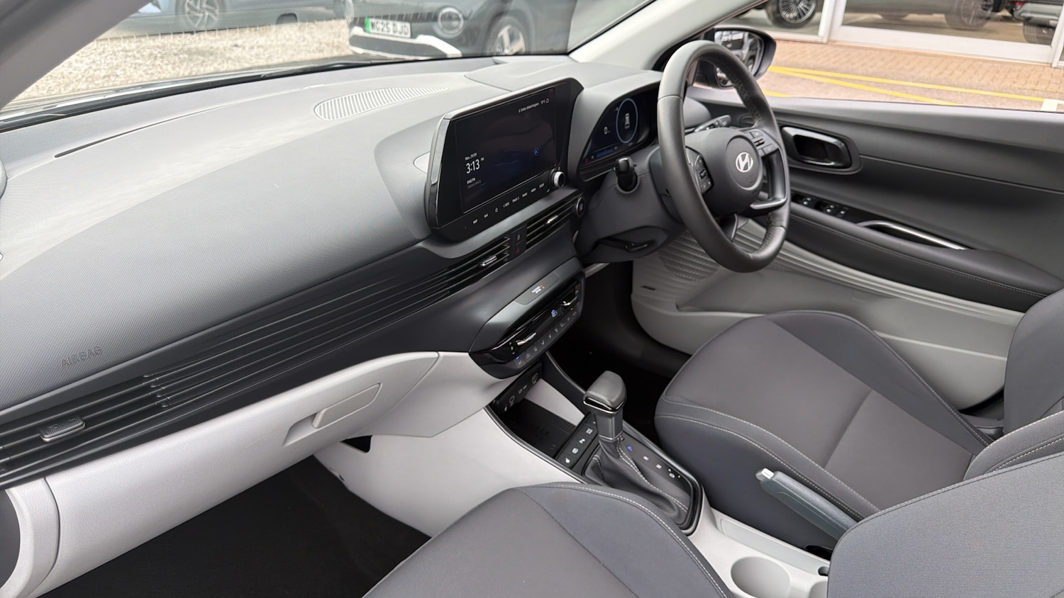 Used Hyundai BAYON 2024 for sale - 76078017: Photo 9
