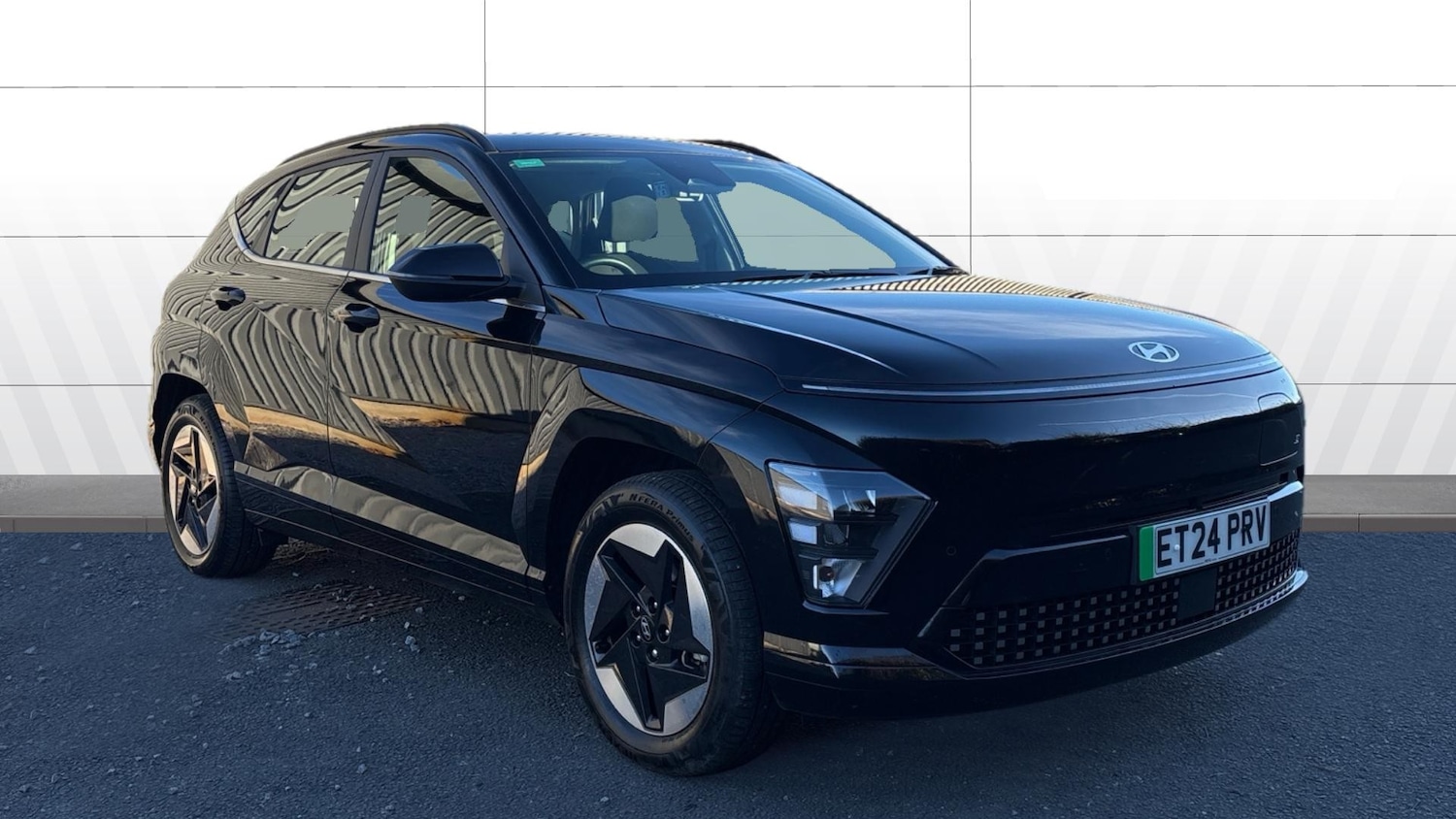 Used Hyundai KONA 2024 for sale - 76640047: Photo 1