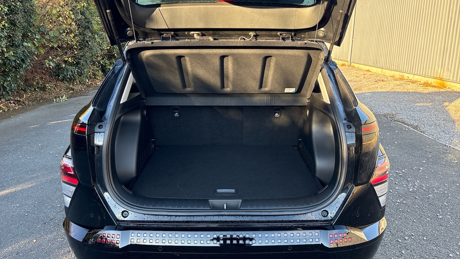 Used Hyundai KONA 2024 for sale - 76640047: Photo 4