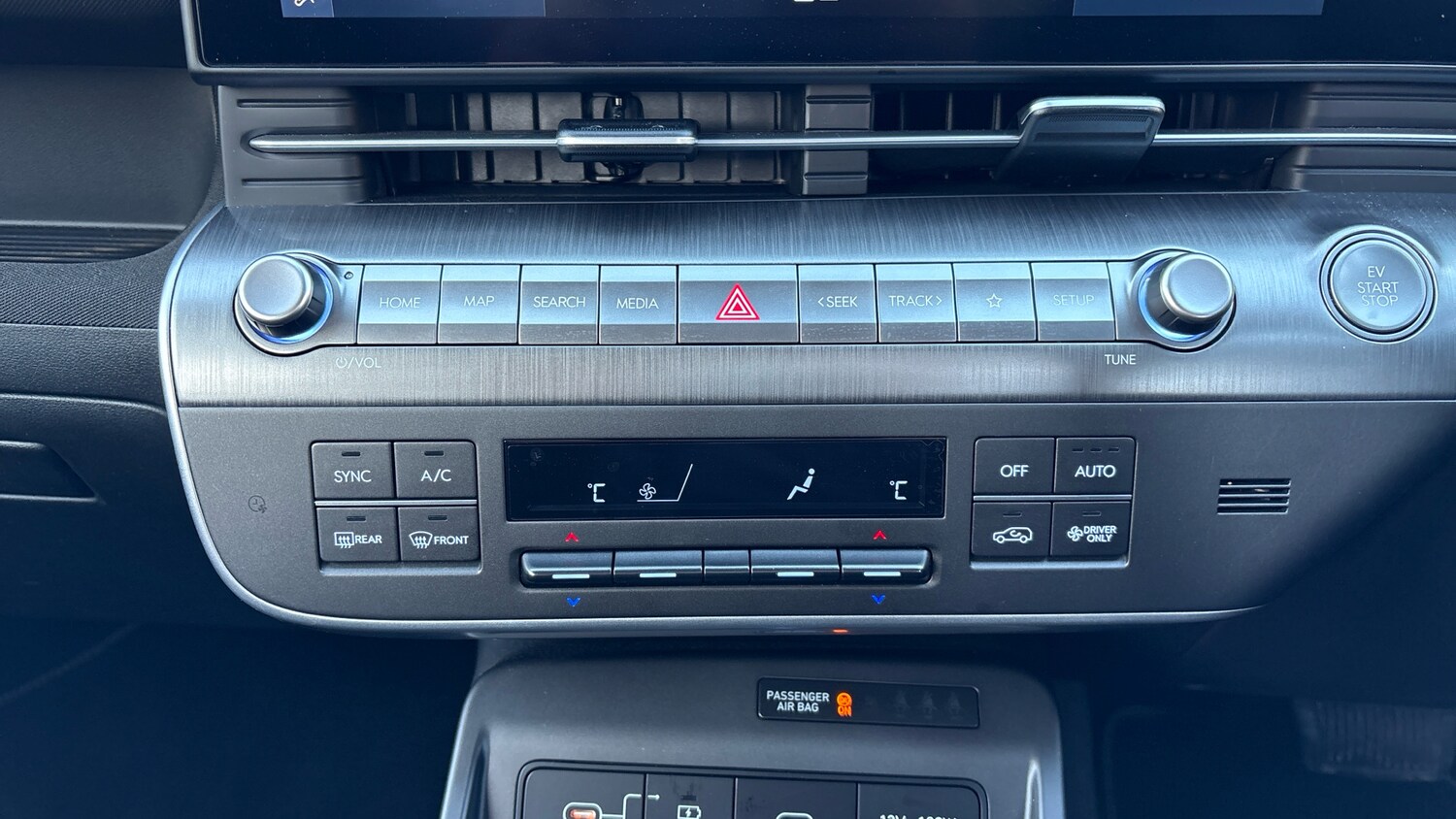 Used Hyundai KONA 2024 for sale - 76640047: Photo 40