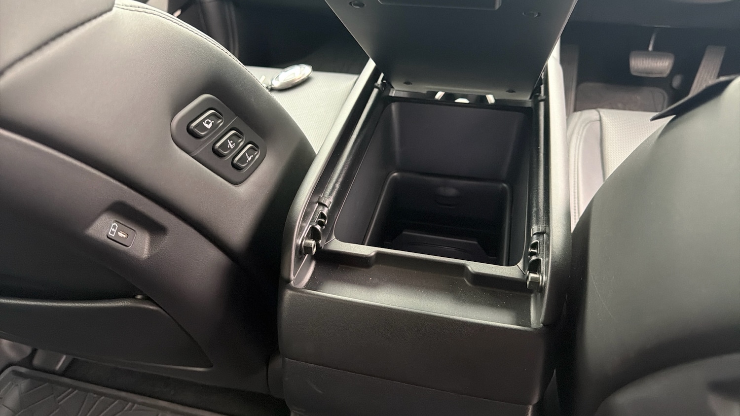 Used Hyundai Santa Fe 2025 for sale - 75738761: Photo 43