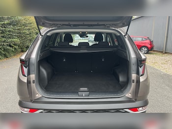Used Hyundai TUCSON 2022 for sale - 76159942: Photo 4