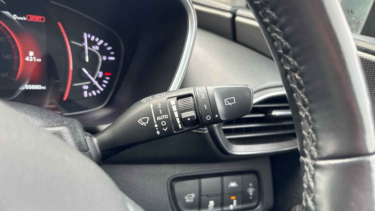 Used Hyundai Santa Fe 2020 for sale - 77501671: Photo 42