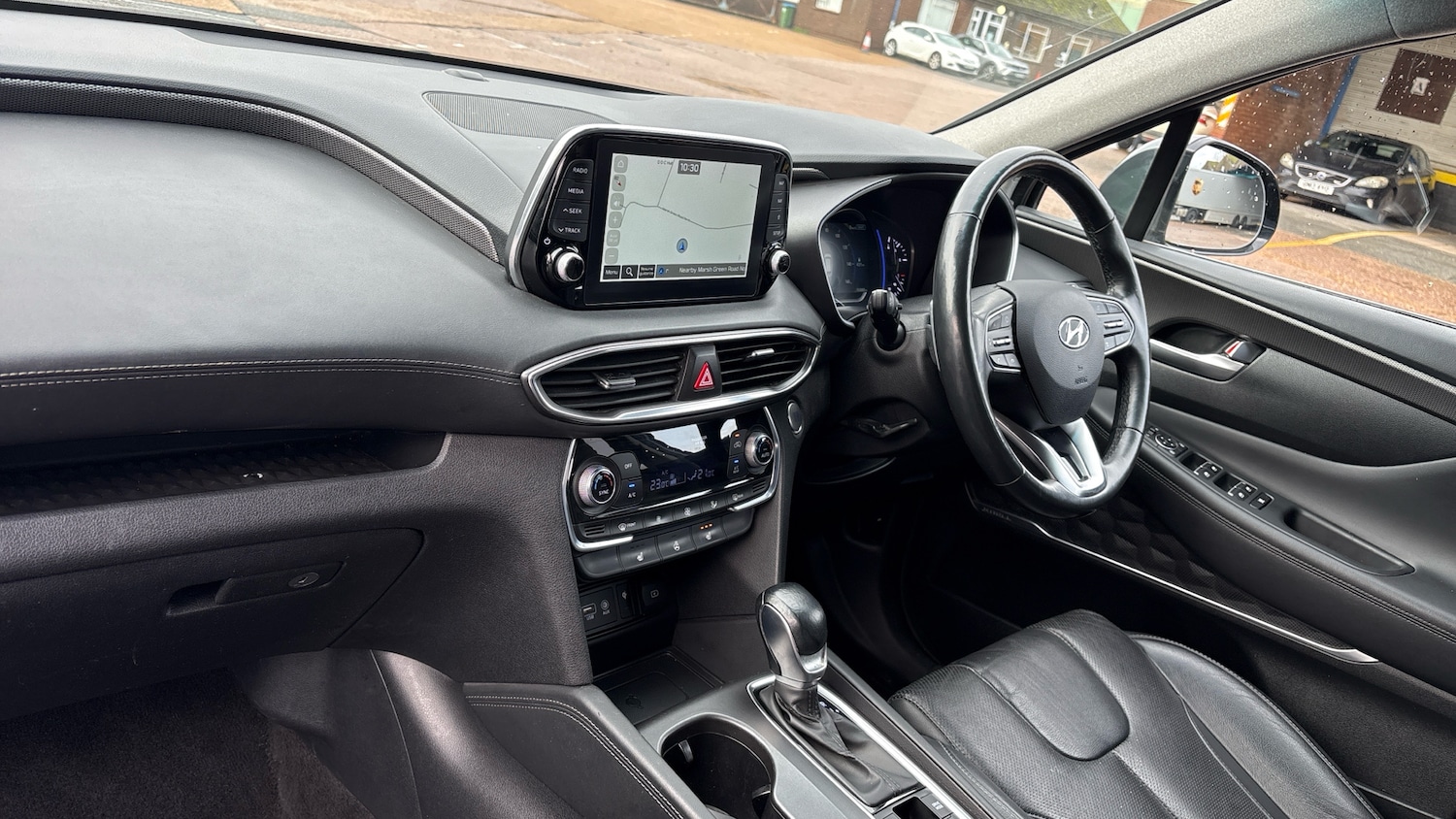 Used Hyundai Santa Fe 2020 for sale - 77501671: Photo 9