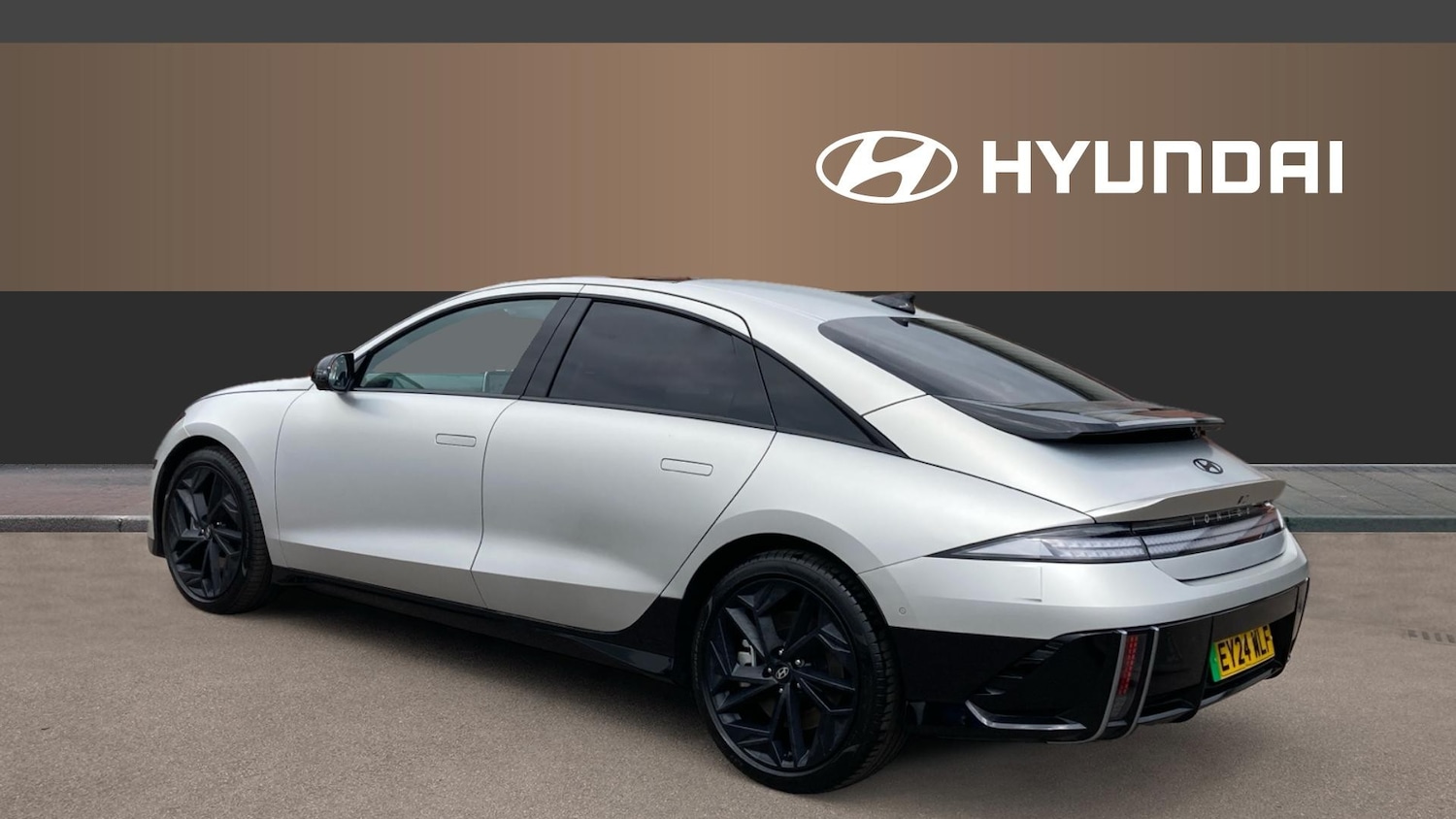 Used Hyundai IONIQ 6 2024 for sale - 76253053: Photo 2