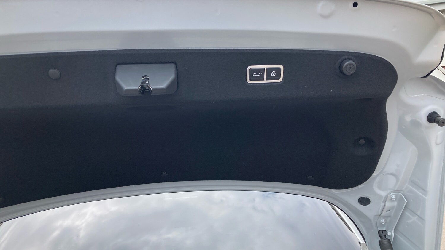 Used Hyundai IONIQ 6 2024 for sale - 76253053: Photo 35