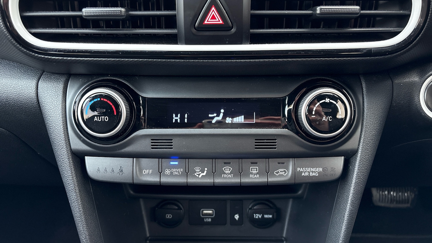 Used Hyundai KONA 2020 for sale - 76807432: Photo 37