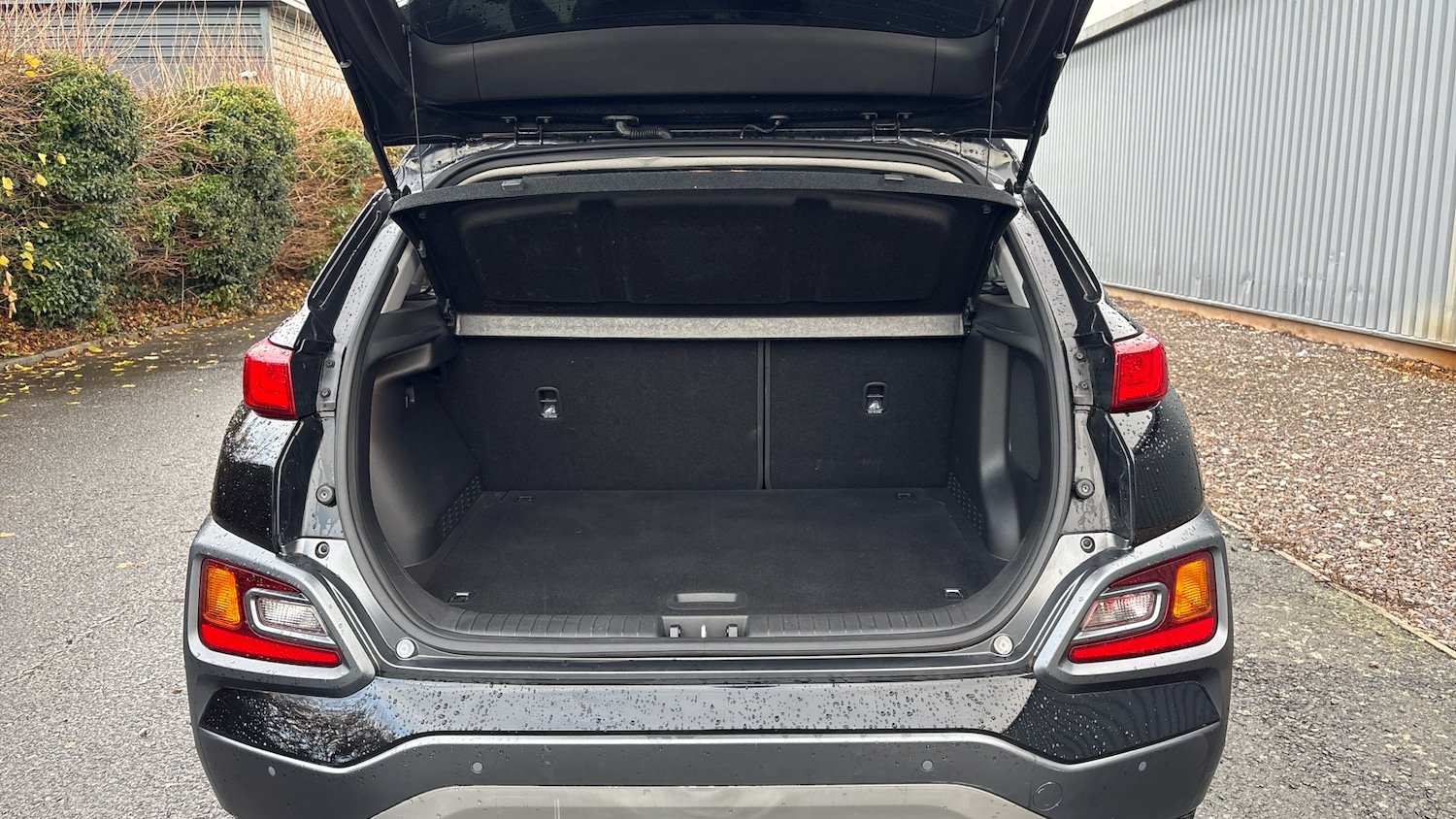 Used Hyundai KONA 2020 for sale - 76807432: Photo 4