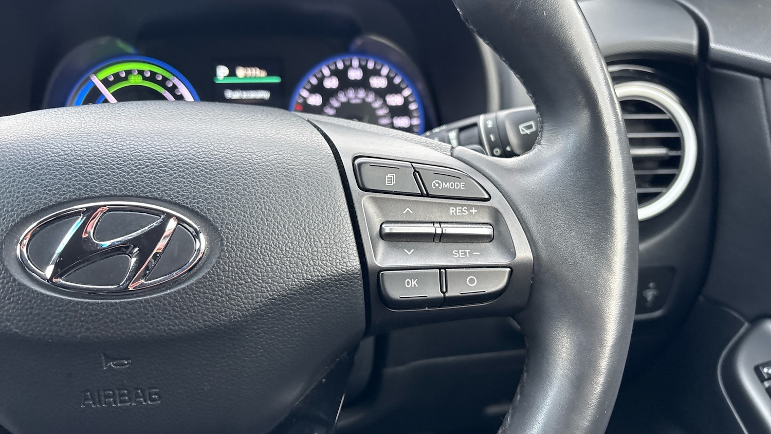 Used Hyundai KONA 2020 for sale - 76807432: Photo 41
