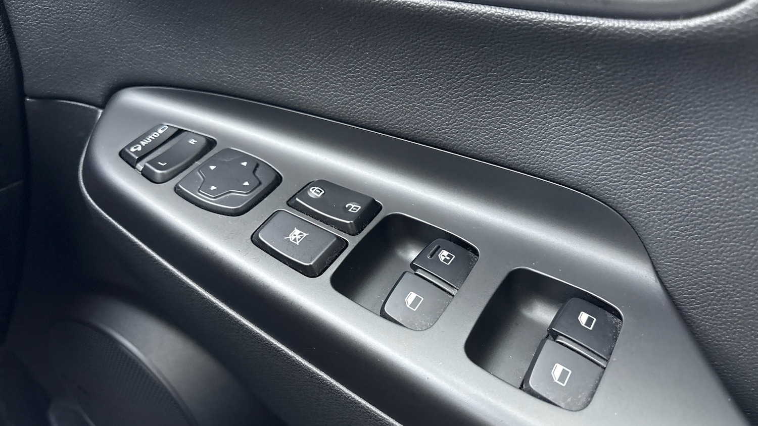 Used Hyundai KONA 2020 for sale - 76807432: Photo 45