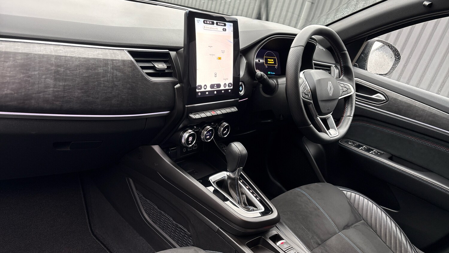 Used Renault Arkana 2024 for sale - 76205919: Photo 9