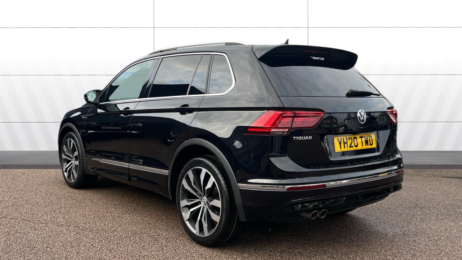 Used Volkswagen Tiguan 2020 for sale - 78182692: Photo 2