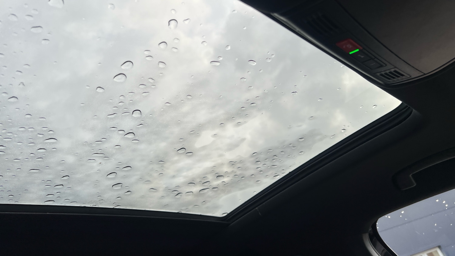 Used Volkswagen Tiguan 2020 for sale - 78182692: Photo 38