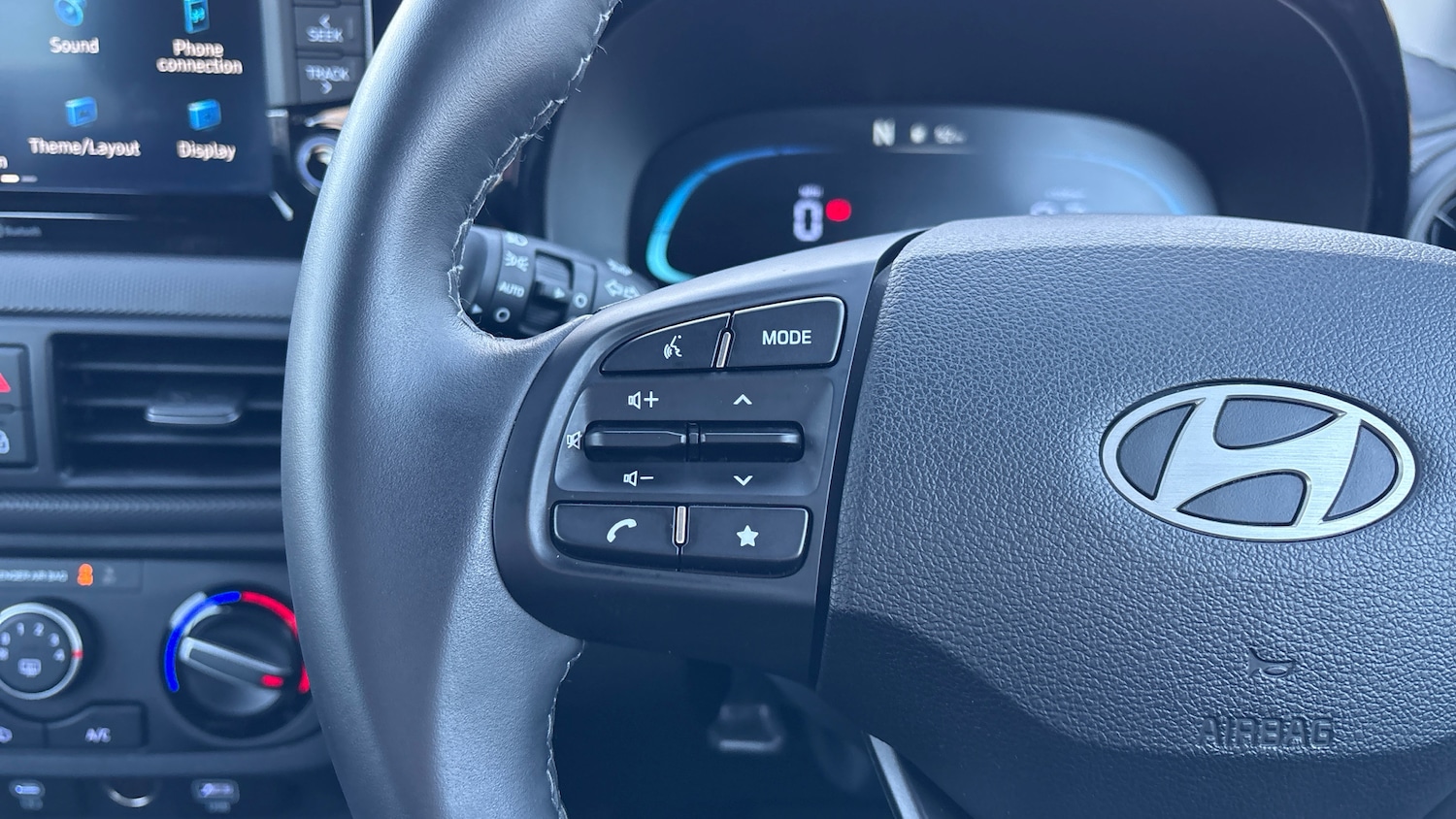 Used Hyundai i10 2025 for sale - 77005815: Photo 40