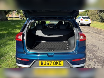 Used Kia Niro 2017 for sale - 78545379: Photo