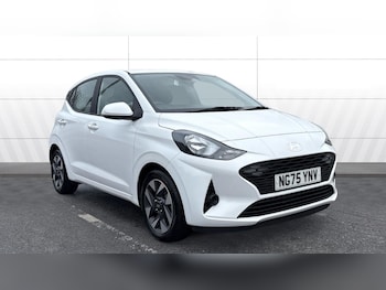 Used Hyundai i10 2025 for sale - 77300940: Photo