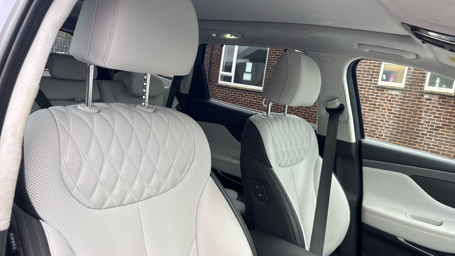 Used Hyundai Santa Fe 2023 for sale - 77618827: Photo 48