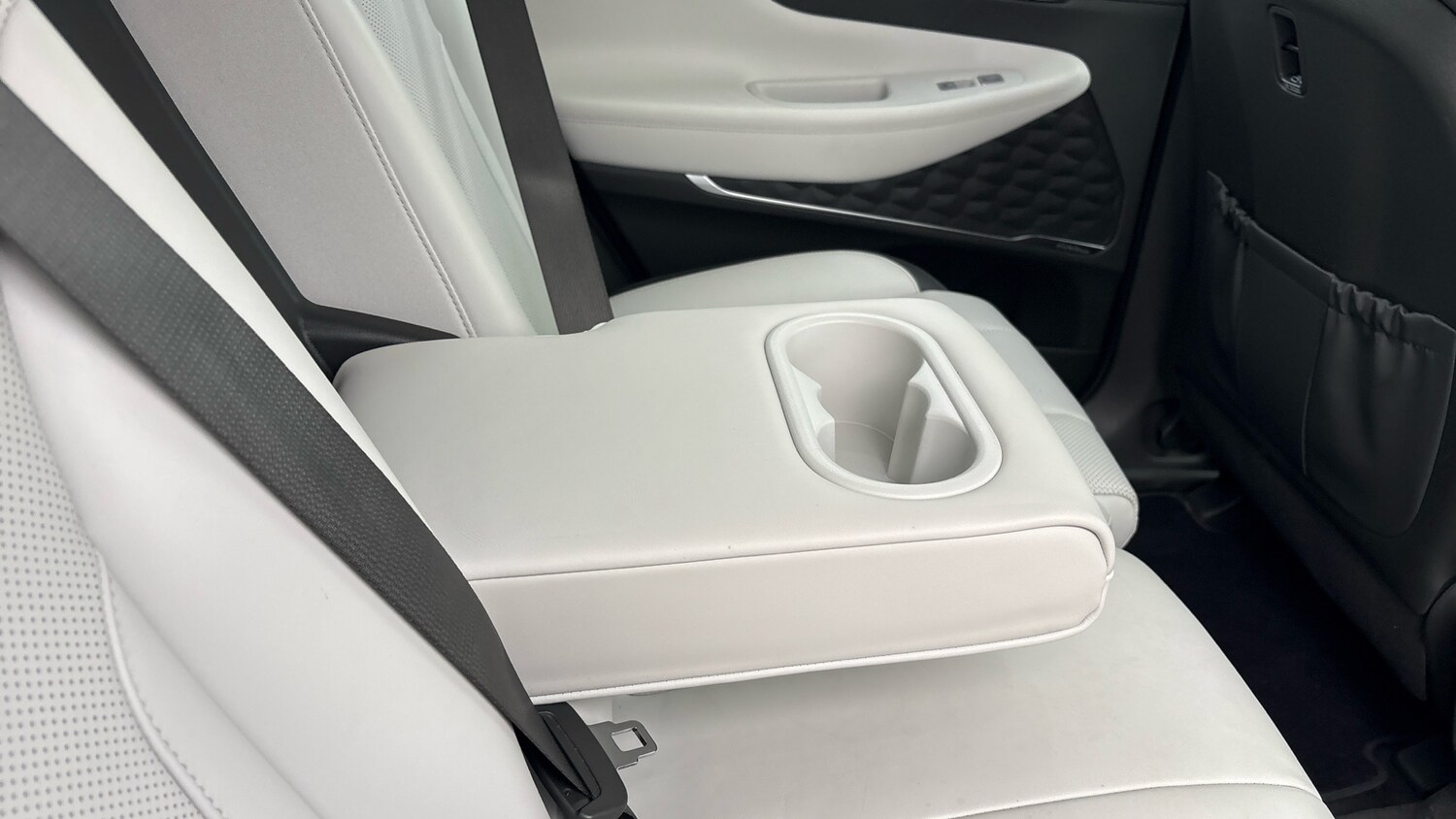 Used Hyundai Santa Fe 2023 for sale - 77618827: Photo 53