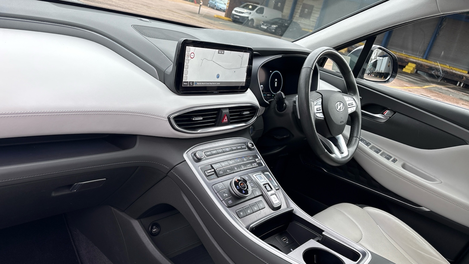 Used Hyundai Santa Fe 2023 for sale - 77618827: Photo 9