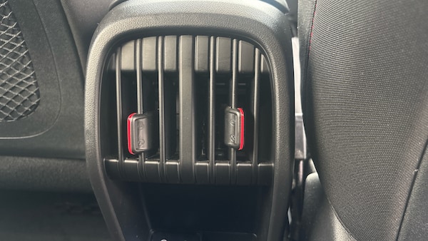 Used Hyundai KONA 2023 for sale - 76194741: Photo 34