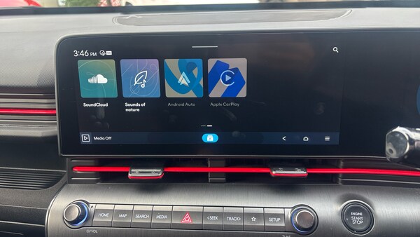 Used Hyundai KONA 2023 for sale - 76194741: Photo 41