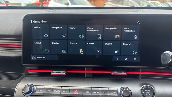 Used Hyundai KONA 2023 for sale - 76194741: Photo 43