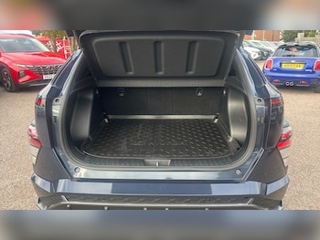 Used Hyundai KONA 2023 for sale - 76194741: Photo 4