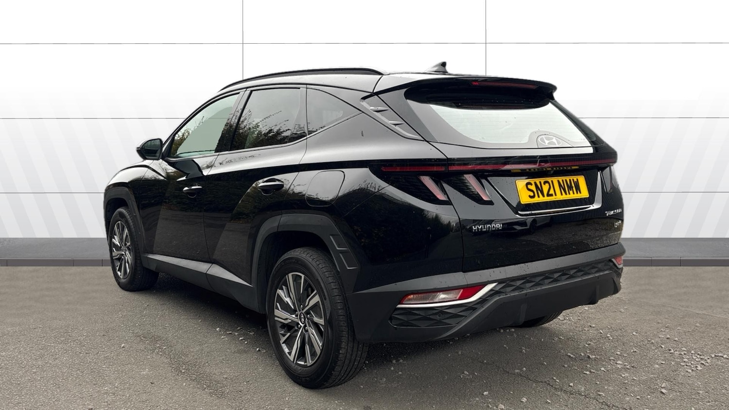 Used Hyundai TUCSON 2021 for sale - 76391593: Photo 2