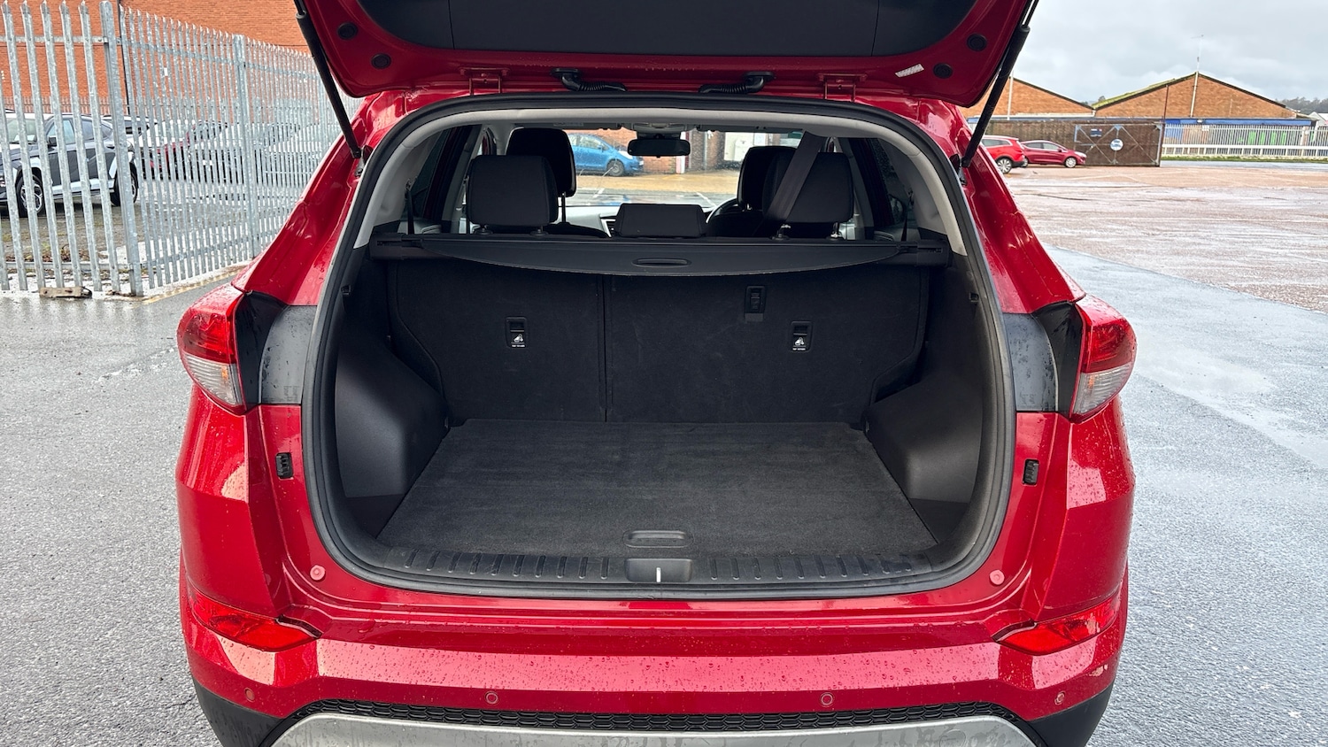 Used Hyundai TUCSON 2017 for sale - 77124969: Photo 4