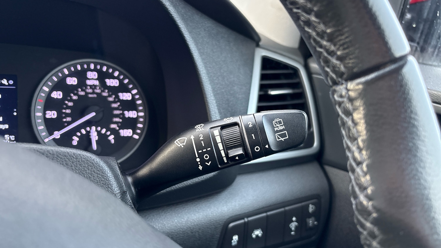 Used Hyundai TUCSON 2017 for sale - 77124969: Photo 40