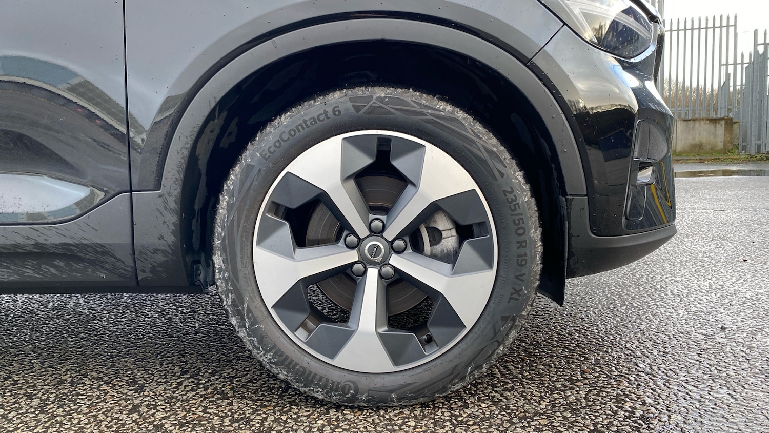 Used Volvo XC40 2024 for sale - 77902904: Photo 9