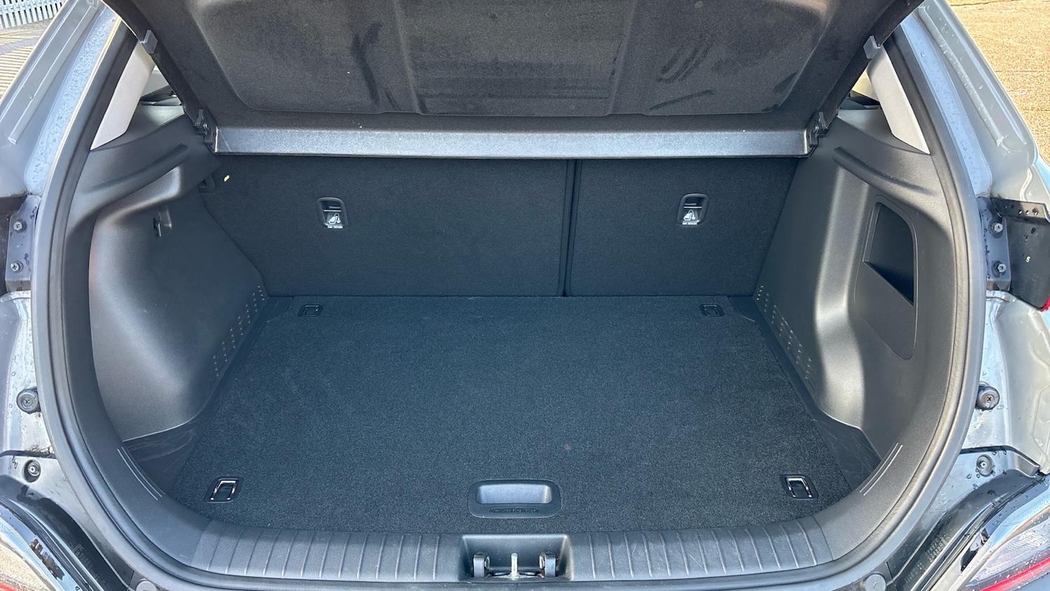 Used Hyundai KONA 2022 for sale - 76957356: Photo 47