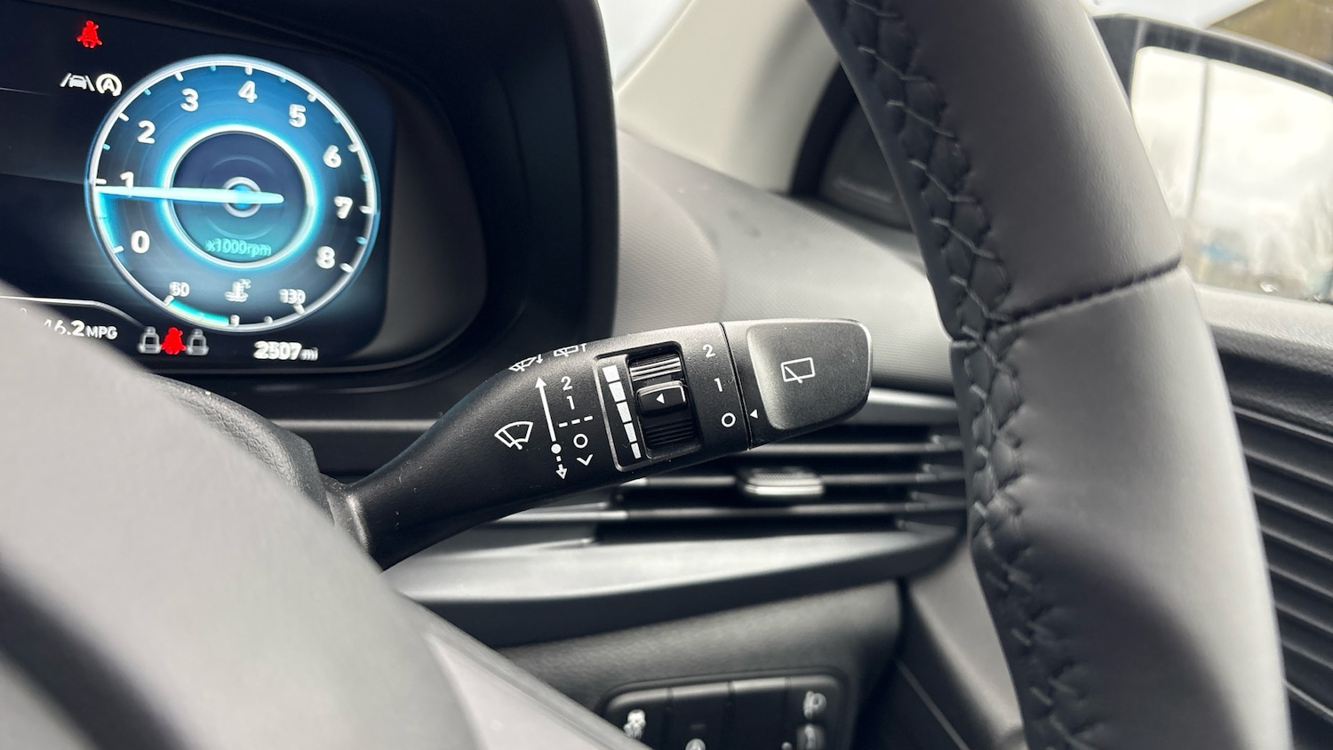 Used Hyundai i20 2025 for sale - 77567324: Photo 41