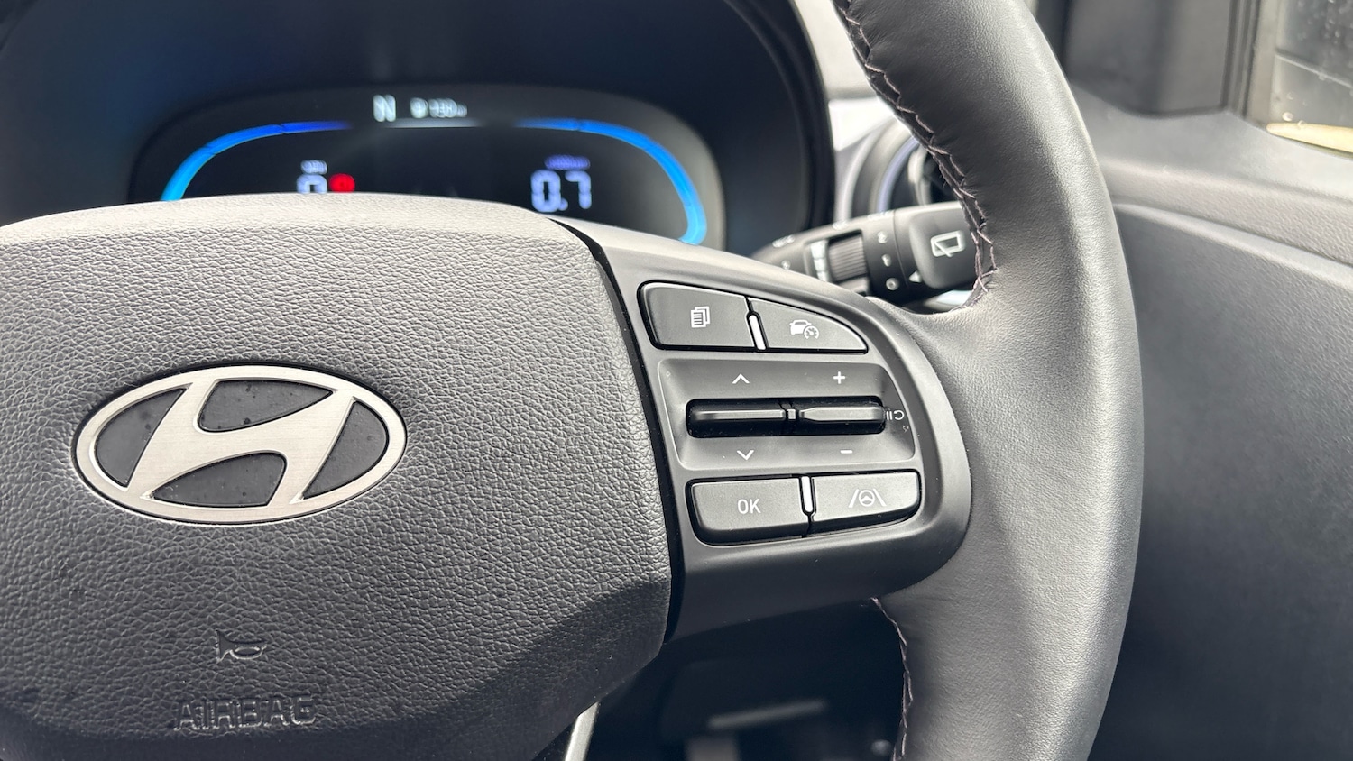 Used Hyundai i10 2024 for sale - 77124993: Photo 41