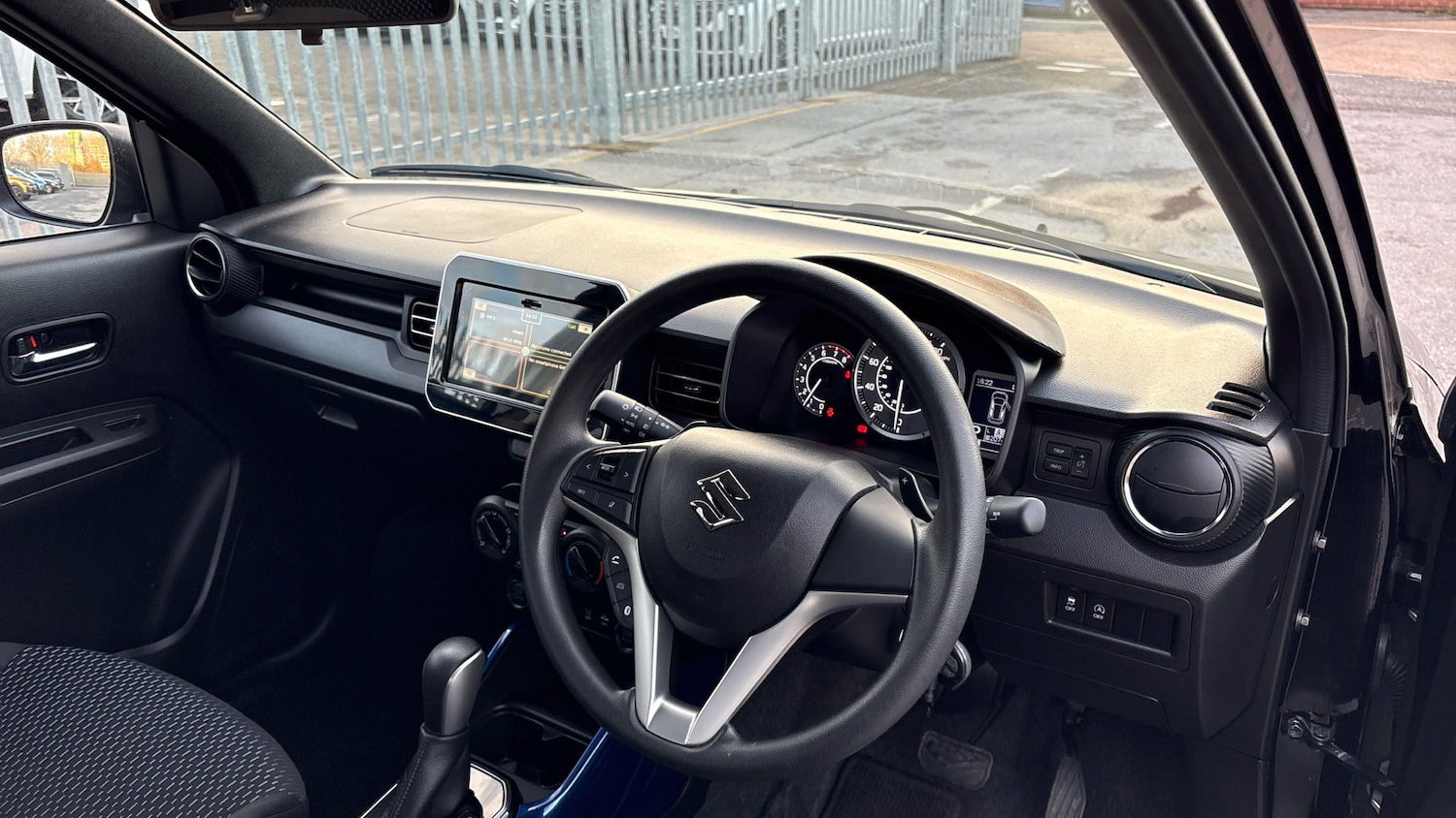 Used Suzuki Ignis 2024 for sale - 76958404: Photo 11