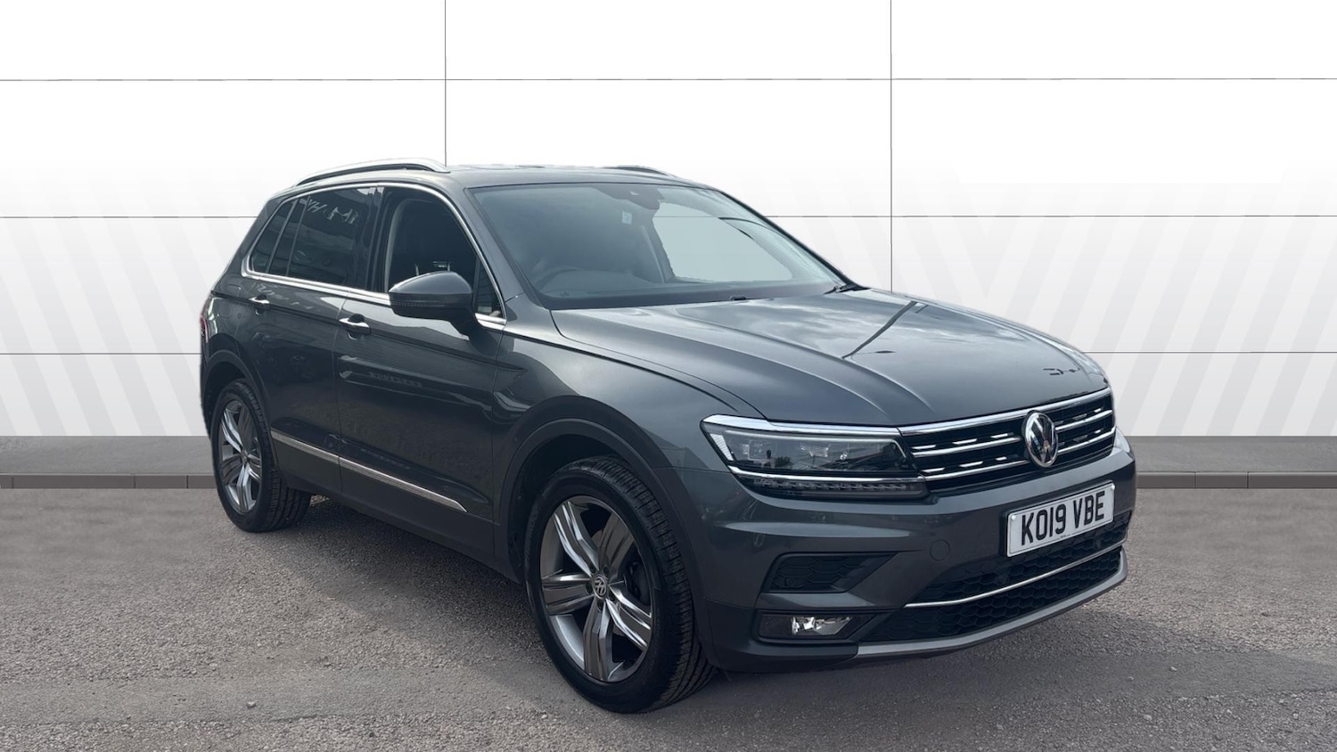 Used Volkswagen Tiguan 2019 for sale - 76045382: Photo 1