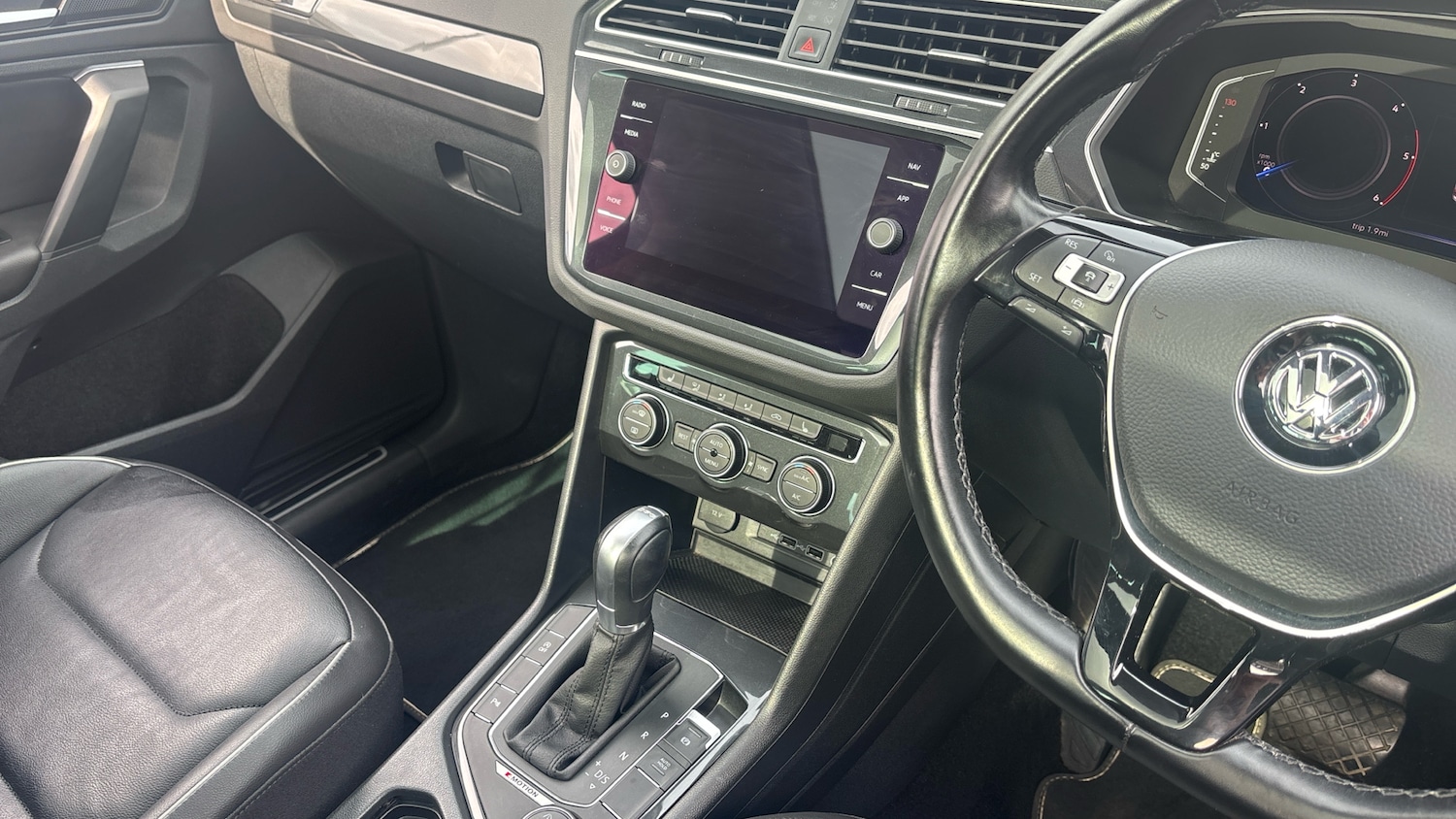 Used Volkswagen Tiguan 2019 for sale - 76045382: Photo 14