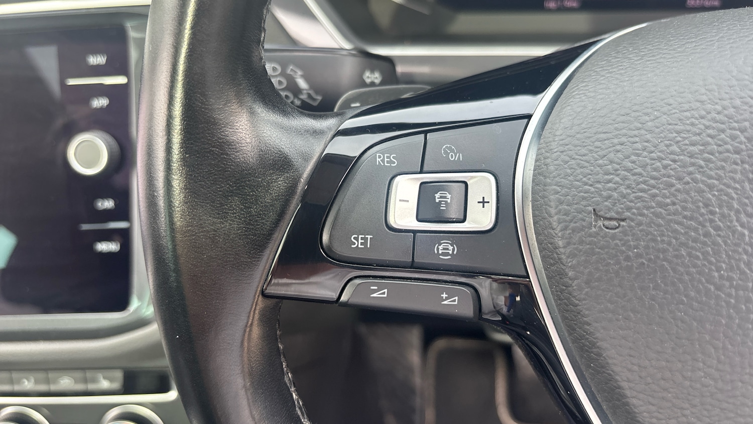 Used Volkswagen Tiguan 2019 for sale - 76045382: Photo 31