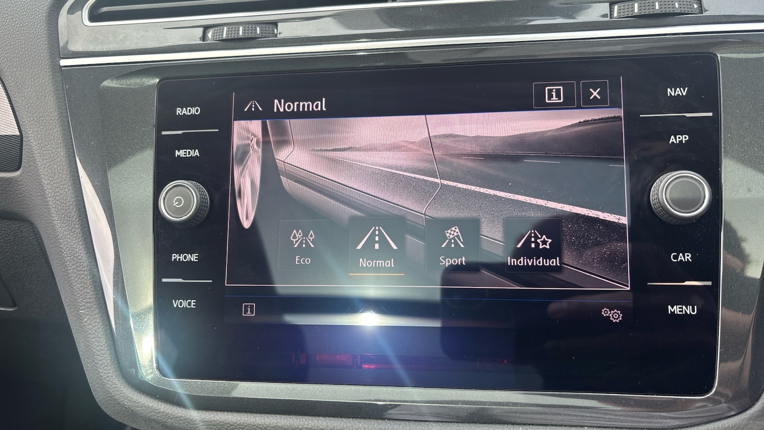 Used Volkswagen Tiguan 2019 for sale - 76045382: Photo 39