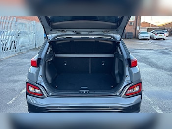 Used Hyundai KONA 2020 for sale - 77023302: Photo