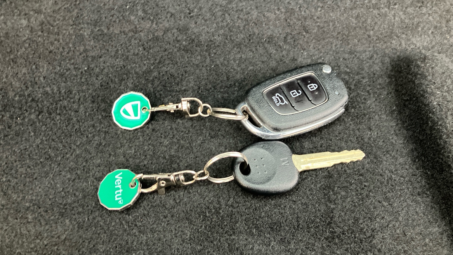 Used Hyundai i10 2021 for sale - 77664844: Photo 20